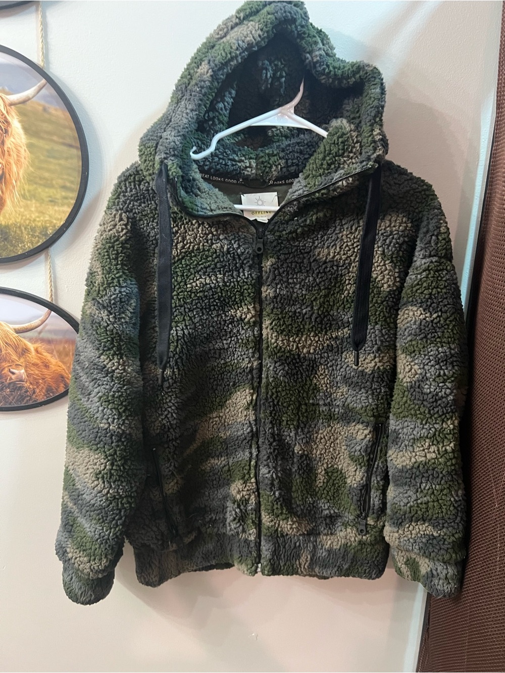 aerie Women's Green Camo Sherpa Hooded Puffer Jacket